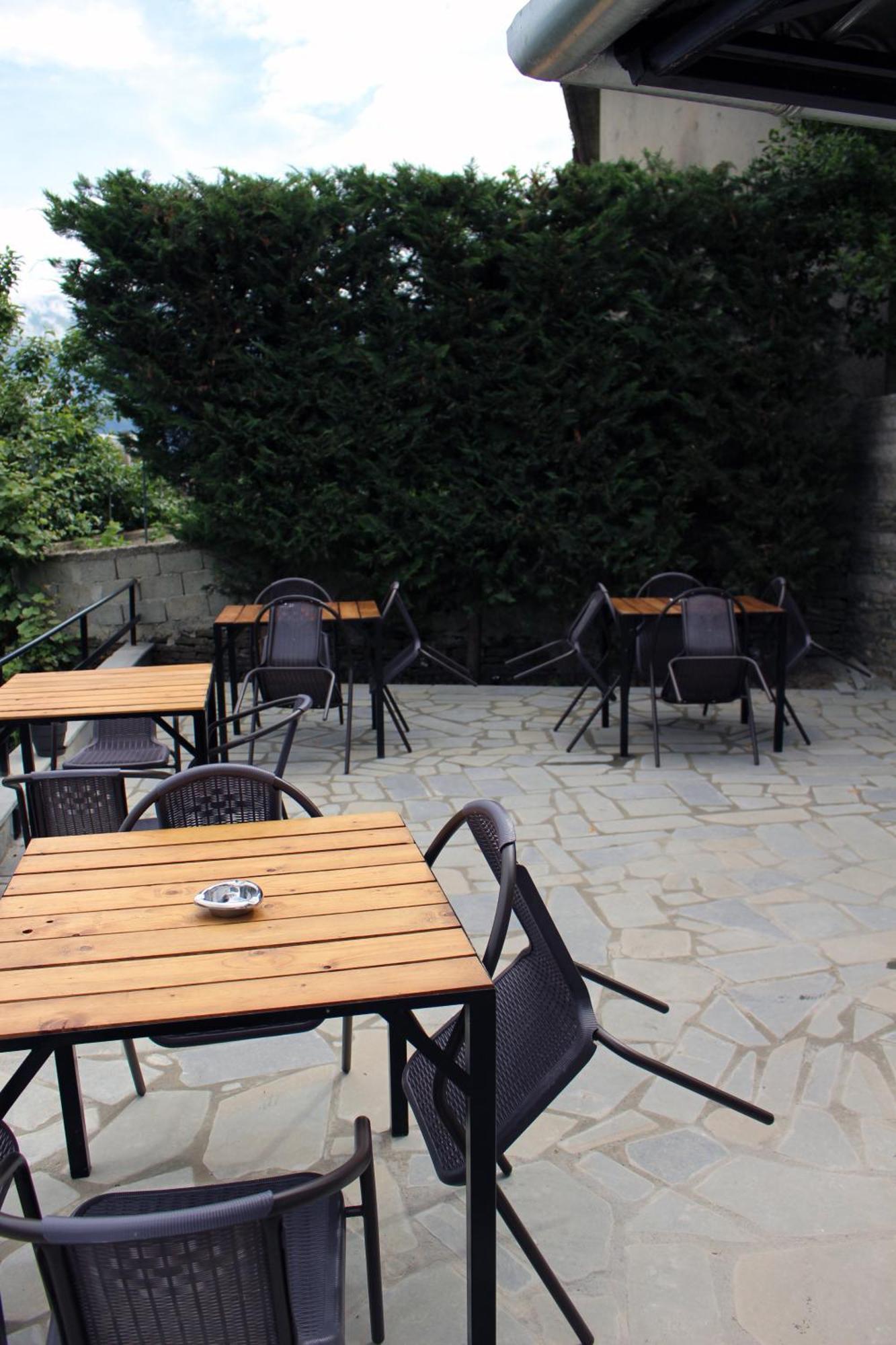 Guest House Amades Gjirokastër 外观 照片